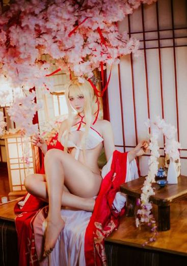 爸爸是女儿